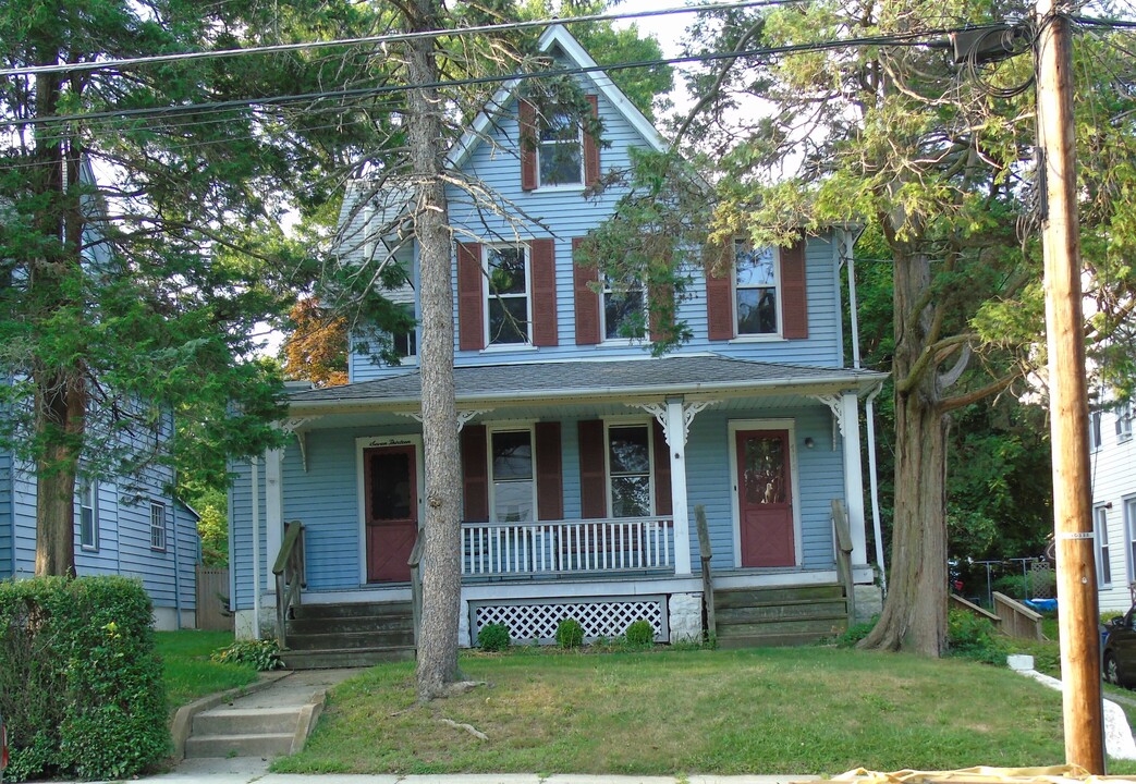 713 Stokes Ave, Unit 713 in Collingswood, NJ - Foto de edificio