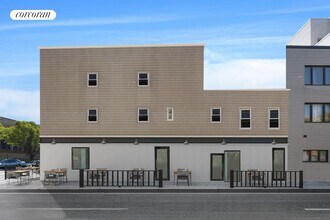 240 N 7th St in Brooklyn, NY - Building Photo - Building Photo