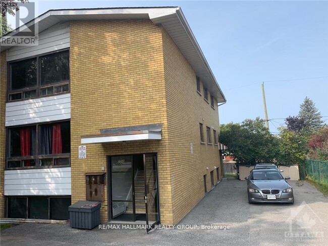 property at 2295-2295 Baseline Rd