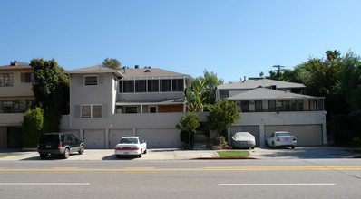 2118 S Beverly Glen Blvd in Los Angeles, CA - Building Photo - Building Photo