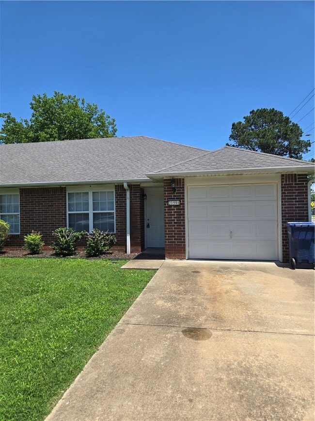 property at 2159 Kristy Ln