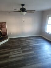 411 N Cochran St in West Frankfort, IL - Building Photo - Building Photo