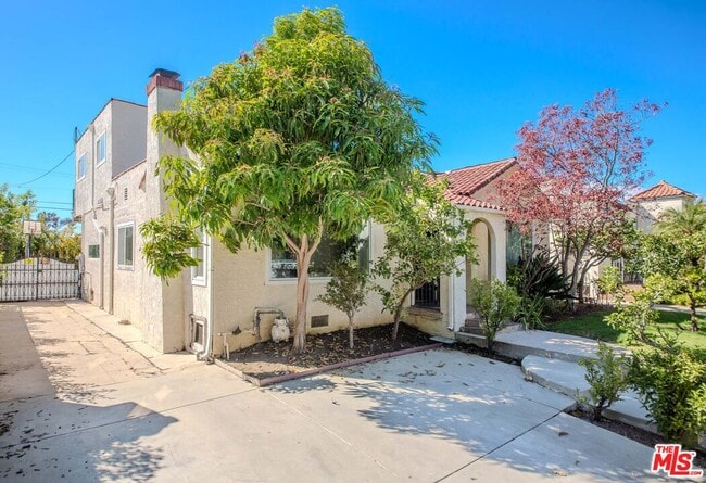 507 N Formosa Ave in Los Angeles, CA - Building Photo - Building Photo