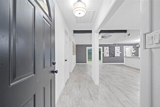 12007 Sharpcrest St in Houston, TX - Building Photo - Building Photo