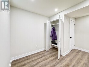 63 Wallington Ave in Toronto, ON - Building Photo - Building Photo