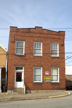 211 S 2nd St in Jeannette, PA - Building Photo - Building Photo