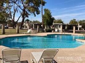 1723 E Gaylon Dr in Tempe, AZ - Building Photo