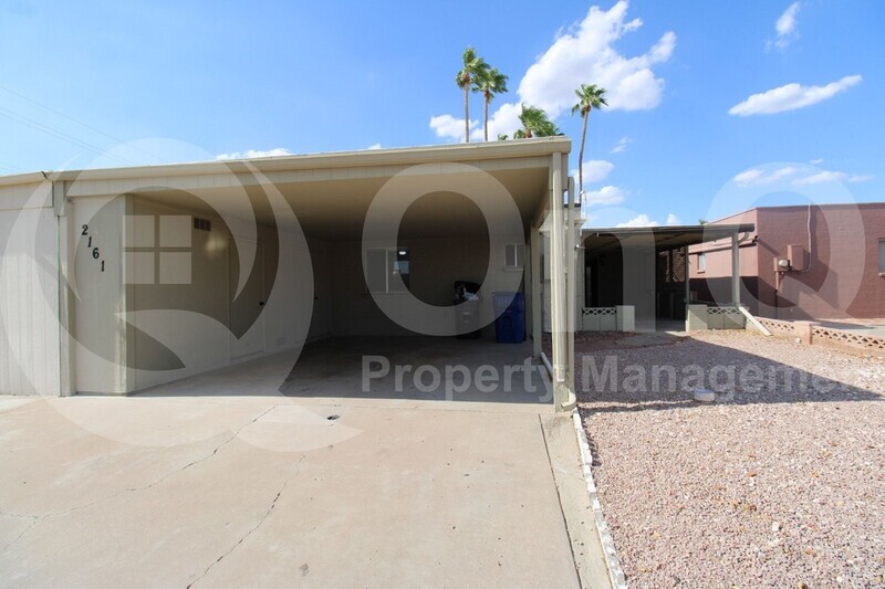 2161 N Recker Rd in Mesa, AZ - Building Photo