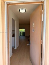 218 NE 12th Ave in Hallandale Beach, FL - Building Photo - Building Photo