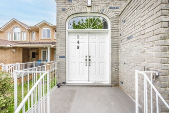 140 Yuile Ct in Brampton, ON - Building Photo - Building Photo