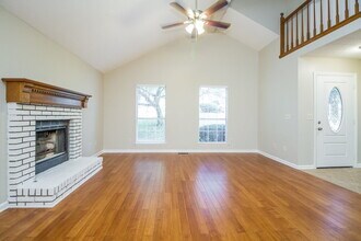 1000 Aldersgate Rd in Nashville, TN - Foto de edificio - Building Photo