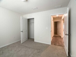 5760 Blackhorse Cir in Pensacola, FL - Building Photo - Building Photo