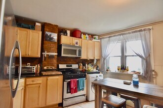 17 Savin Hill Ct in Boston, MA - Building Photo - Building Photo