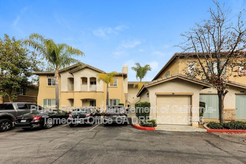 26396 Arboretum Way in Murrieta, CA - Building Photo