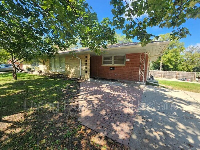 3870 Steele Ave in Lincoln, NE - Building Photo - Building Photo