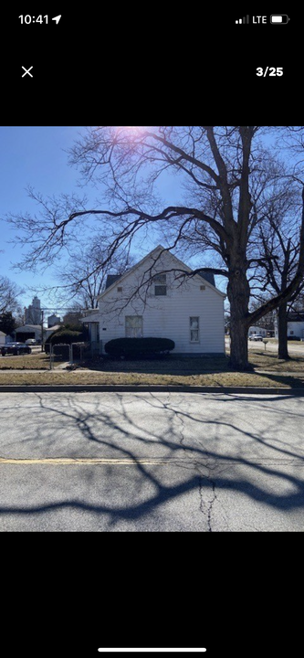 101 E Cleveland St, Unit 101.5 in Heyworth, IL - Foto de edificio