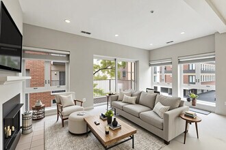 1415 Sherman Ave in Evanston, IL - Building Photo - Building Photo