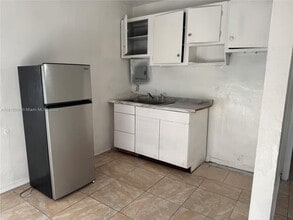 1930 NW 52nd St in Miami, FL - Building Photo - Building Photo