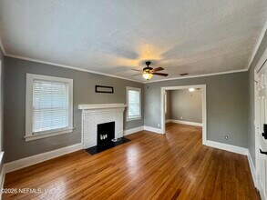 2325 Myra St in Jacksonville, FL - Building Photo - Building Photo