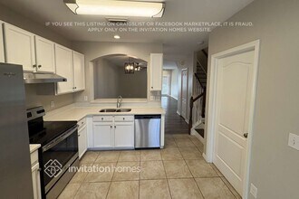 15792 Fishhawk Falls Dr in Fish Hawk, FL - Building Photo - Building Photo