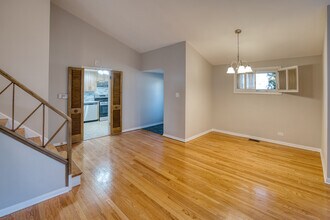 3131 Hill Ln in Wilmette, IL - Building Photo - Building Photo