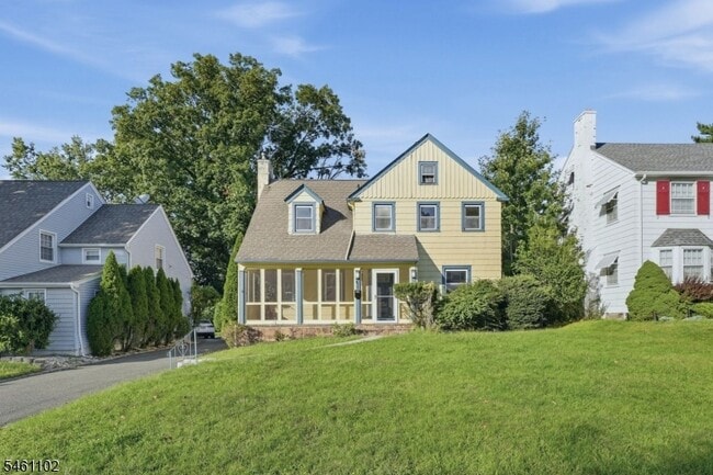 property at 271 Fuller Terrace