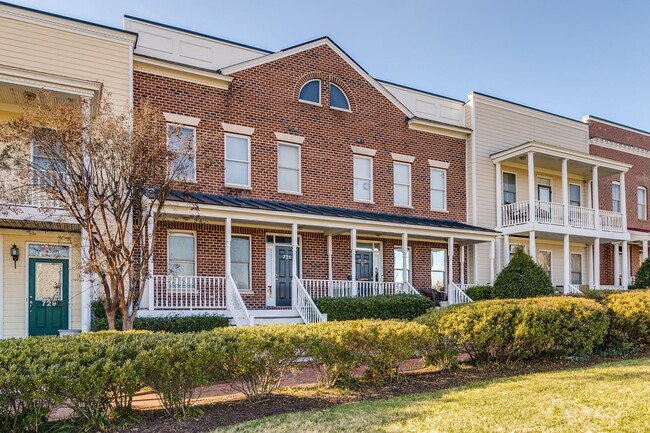 property at 731 S Pine St