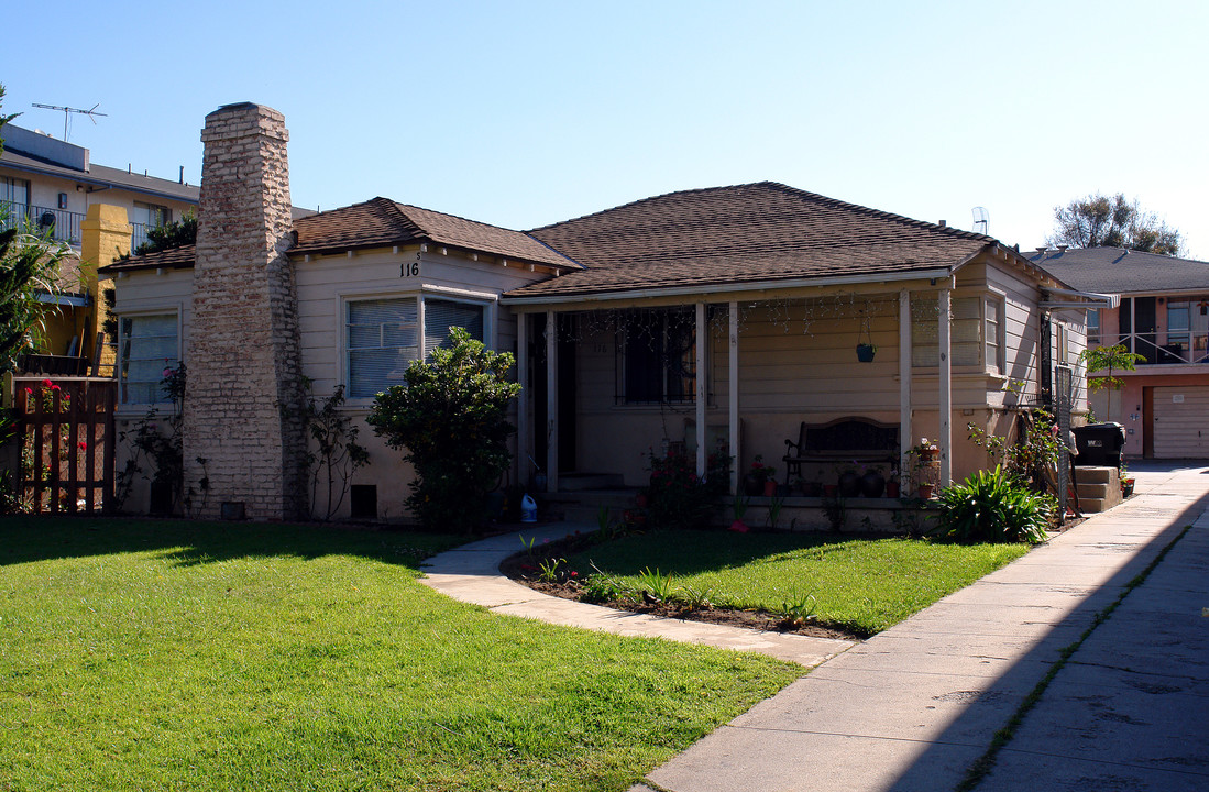 116 S Eucalyptus Ave in Inglewood, CA - Foto de edificio