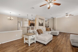 1245 Willow Branch Dr in League City, TX - Building Photo - Building Photo