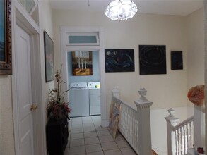 3710 Avenue O 1/2 in Galveston, TX - Foto de edificio - Building Photo