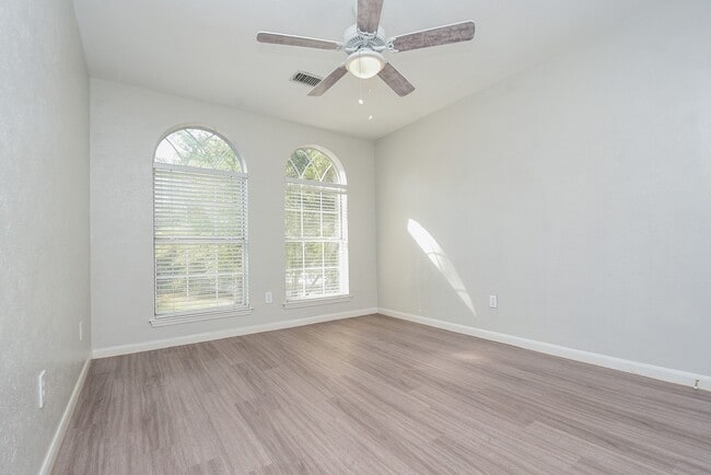 property at 202 W Sterling Pond Cir