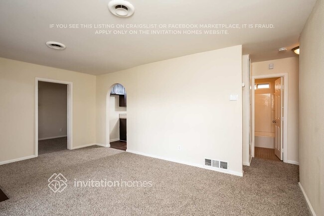 5640 Norman Way in Riverside, CA - Foto de edificio - Building Photo