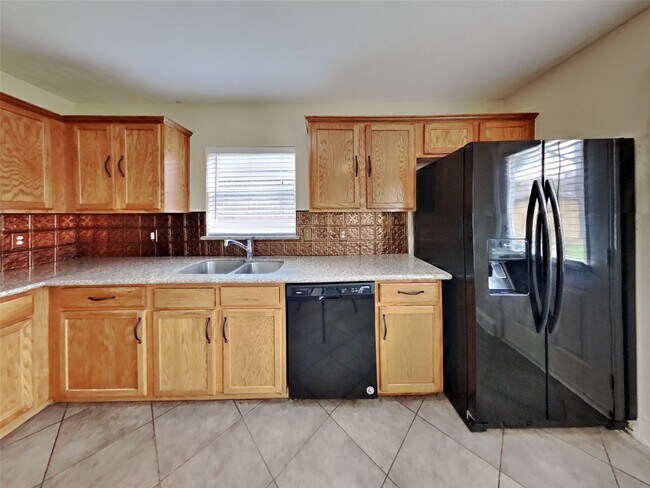 20930 Grovedale Dr in Houston, TX - Building Photo - Building Photo