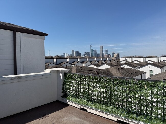 641 Middle St in Houston, TX - Building Photo - Building Photo