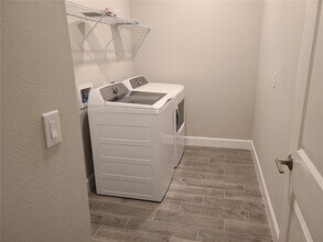 4769 Tortona Ct in Bradenton, FL - Building Photo - Building Photo