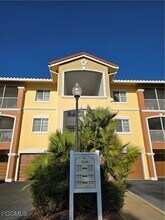 13110 Bella Casa Cir in Ft. Myers, FL - Building Photo - Building Photo