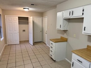 5074 Fleetwood Cove in Horn Lake, MS - Building Photo - Building Photo