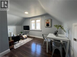 54 Kehl St in Kitchener, ON - Building Photo - Building Photo