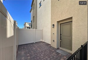 2670 Matador Red Ave in North Las Vegas, NV - Building Photo