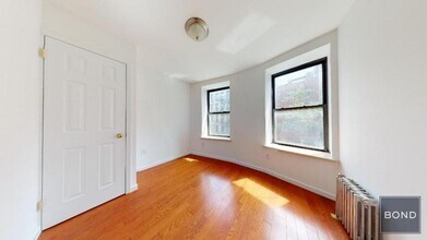 104 2nd Ave in New York, NY - Building Photo - Building Photo