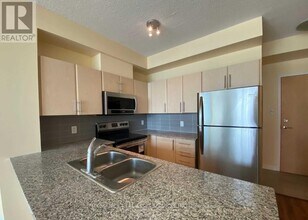 3515-3515 Kariya Dr in Mississauga, ON - Building Photo - Building Photo