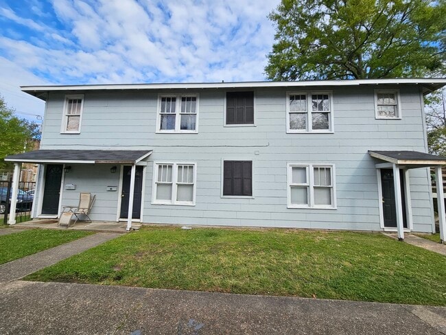 161 Everett St, Unit 161 A Everett