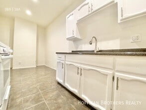 1518 S Wilton Pl, Unit 415 in Los Angeles, CA - Building Photo - Building Photo