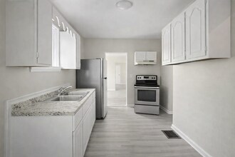 2025 Mansfield St in Indianapolis, IN - Building Photo - Building Photo