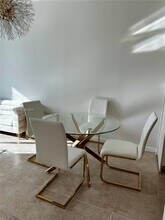 7930 East Dr in North Bay Village, FL - Building Photo - Building Photo