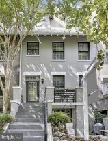 1129 Columbia Rd NW in Washington, DC - Building Photo