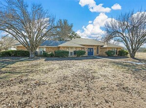 280 Johnson Ln in Ovilla, TX - Building Photo - Building Photo