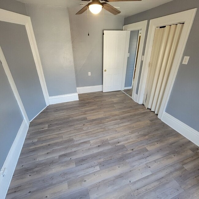 property at 1402 Willis Ave