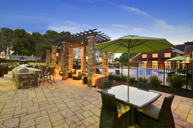 Marshall Springs at Gayton West in Glen Allen, VA - Foto de edificio - Building Photo