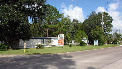 5347-5349 Old Kings Rd in Jacksonville, FL - Foto de edificio - Building Photo